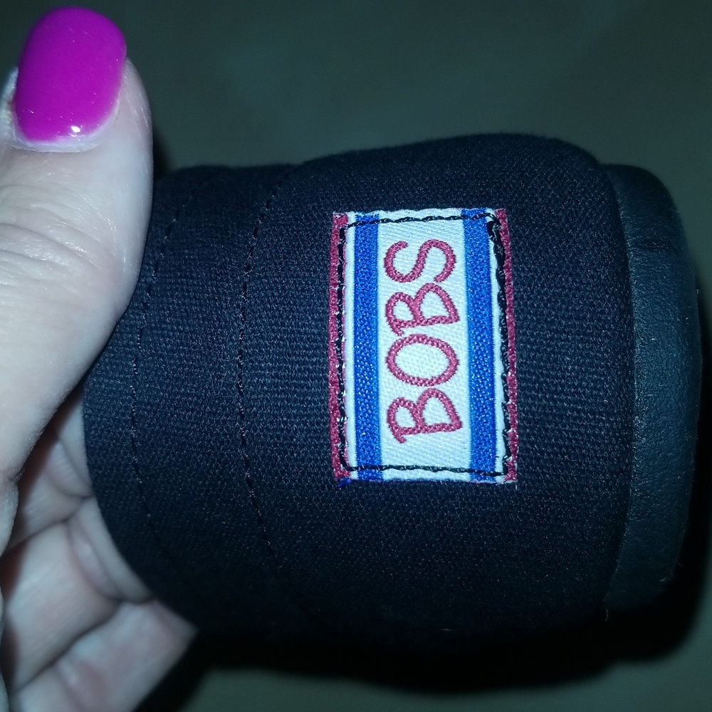 Black Bob's from Skechers Memory Foam shoes. Women's 9.5 - Picture 3 of 6